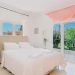 Propodes Luxury פסטידה