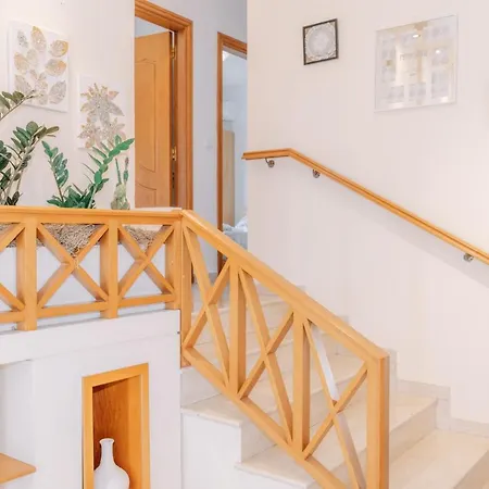 Propodes Luxury Vila Pastida