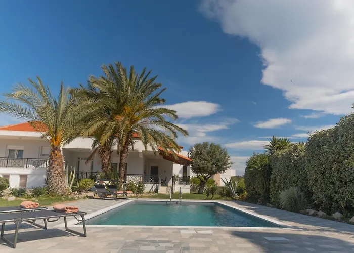 Propodes Luxury Villa