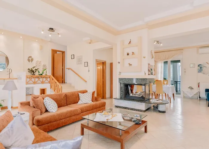 Propodes Luxury Villa *