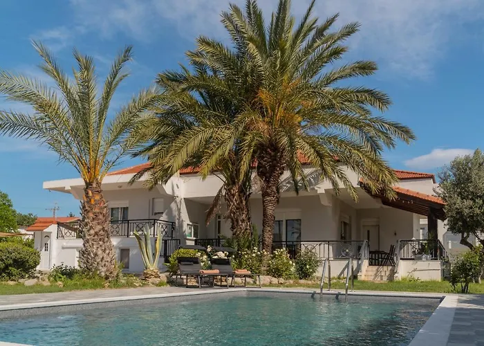 Propodes Luxury Villa